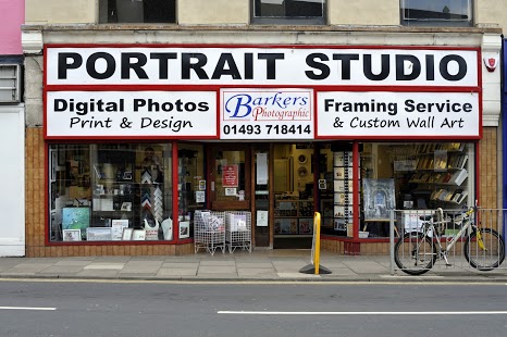 A photo of the front of Barkers Photographic
